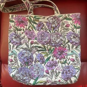 Vera Bradley Tote in Lavender Meadow pattern